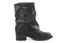 Carica l'immagine nel visualizzatore di Gallery, Stivaletti con risvolto Donna colore Nero