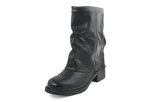 Carica l'immagine nel visualizzatore di Gallery, Stivaletti con risvolto Donna colore Nero