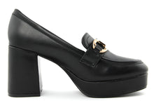 Carica l'immagine nel visualizzatore di Gallery, Mocassini Donna colore Nero