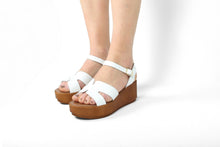 Carica l'immagine nel visualizzatore di Gallery, Sandali Donna In Pelle Colore Bianco
