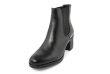 Carica l'immagine nel visualizzatore di Gallery, Stivaletti Donna in pelle colore Nero