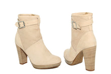 Carica l'immagine nel visualizzatore di Gallery, Stivaletto con tacco Donna colore Beige