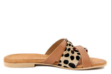Carica l'immagine nel visualizzatore di Gallery, Sandali flat Donna in Pelle Cuoio