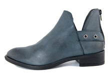 Carica l'immagine nel visualizzatore di Gallery, Stivaletto Donna in Pelle Blu