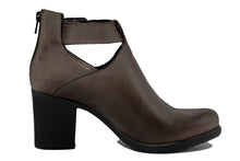 Carica l'immagine nel visualizzatore di Gallery, Stivaletto con tacco Donna in Pelle Marrone
