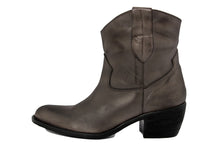 Carica l'immagine nel visualizzatore di Gallery, Stivaletto texano Donna in Pelle Marrone