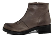 Carica l'immagine nel visualizzatore di Gallery, Stivaletto Donna in Pelle Marrone