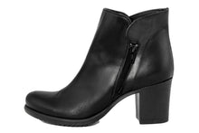 Carica l'immagine nel visualizzatore di Gallery, Stivaletto con tacco Donna in Pelle Nero