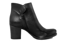 Carica l'immagine nel visualizzatore di Gallery, Stivaletto con tacco Donna in Pelle Nero