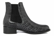 Carica l'immagine nel visualizzatore di Gallery, Stivaletto Chelsea Donna in Pelle Nero