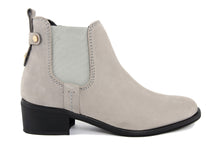 Carica l'immagine nel visualizzatore di Gallery, Stivaletto chelsea Donna in Pelle Grigio