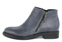 Carica l'immagine nel visualizzatore di Gallery, Stivaletto Donna in Pelle Blu