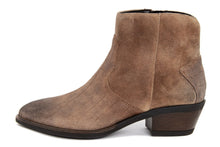 Carica l'immagine nel visualizzatore di Gallery, Stivaletto texano Donna in Pelle Cuoio