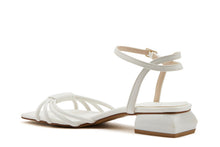 Carica l'immagine nel visualizzatore di Gallery, Sandali Donna colore Bianco