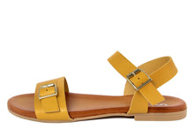 Carica l'immagine nel visualizzatore di Gallery, Sandali flat Donna in Pelle Giallo