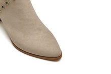 Carica l'immagine nel visualizzatore di Gallery, Stivaletti Donna colore Beige