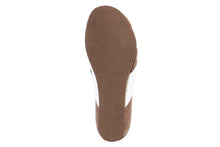 Carica l&#39;immagine nel visualizzatore di Gallery, Sandali flat Donna in Sintetico Bianco
