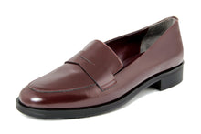 Carica l&#39;immagine nel visualizzatore di Gallery, Mocassino Donna in Pelle Bordeaux

