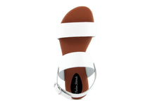 Carica l&#39;immagine nel visualizzatore di Gallery, Sandali Flat Made in Italy in pelle colore Bianco
