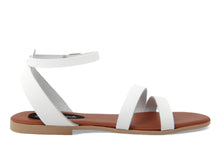Carica l&#39;immagine nel visualizzatore di Gallery, Sandali Flat Made in Italy in pelle colore Bianco
