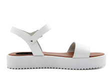 Carica l&#39;immagine nel visualizzatore di Gallery, Sandali Platform Made in Italy in pelle colore Bianco
