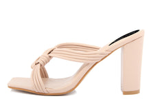 Carica l&#39;immagine nel visualizzatore di Gallery, Sandalo con tacco Donna colore Beige
