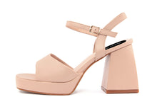 Carica l&#39;immagine nel visualizzatore di Gallery, Sandali Donna colore Beige
