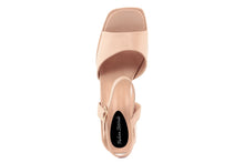 Carica l&#39;immagine nel visualizzatore di Gallery, Sandali Donna colore Beige
