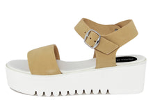 Carica l&#39;immagine nel visualizzatore di Gallery, Sandali platform Donna in Pelle Senape
