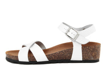 Carica l&#39;immagine nel visualizzatore di Gallery, Sandalo flat Donna colore Bianco
