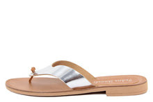 Carica l&#39;immagine nel visualizzatore di Gallery, Sandali flat Donna In Pelle Argentato

