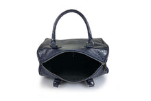 Carica l&#39;immagine nel visualizzatore di Gallery, Borse Donna colore Blu in pelle Made in Italy
