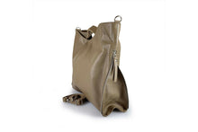 Carica l&#39;immagine nel visualizzatore di Gallery, Borse Donna colore Beige in pelle Made in Italy
