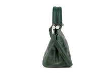 Carica l&#39;immagine nel visualizzatore di Gallery, Borse Donna colore Verde in pelle Made in Italy
