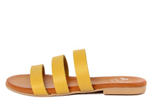 Carica l&#39;immagine nel visualizzatore di Gallery, Sandali flat Donna in Pelle Giallo
