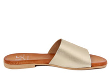 Carica l&#39;immagine nel visualizzatore di Gallery, Sandali flat Donna in Pelle Dorato
