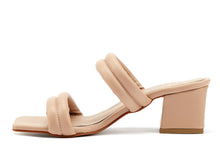 Carica l&#39;immagine nel visualizzatore di Gallery, Sandalo Donna colore Beige
