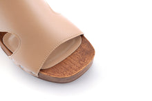 Carica l&#39;immagine nel visualizzatore di Gallery, Sandali Donna colore Beige
